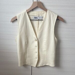 Zara butter yellow Button-Front Women's vest